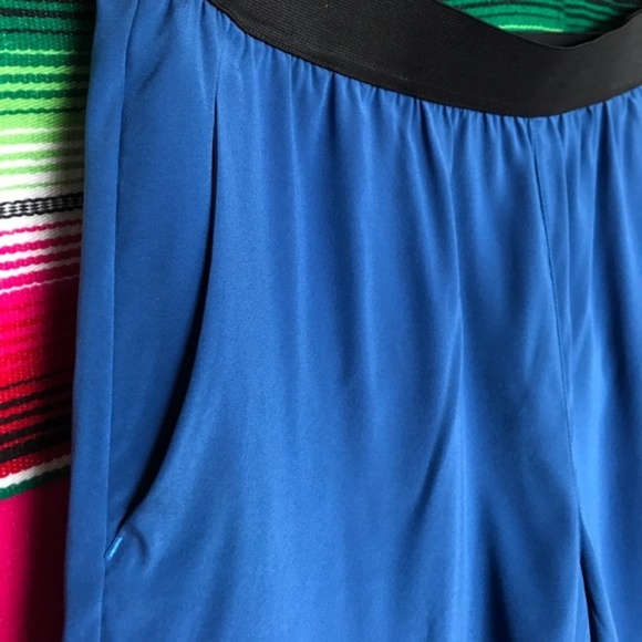 Whyred Silk Shorts Pockets Elastic Waist Swedish - Picture 3 of 8